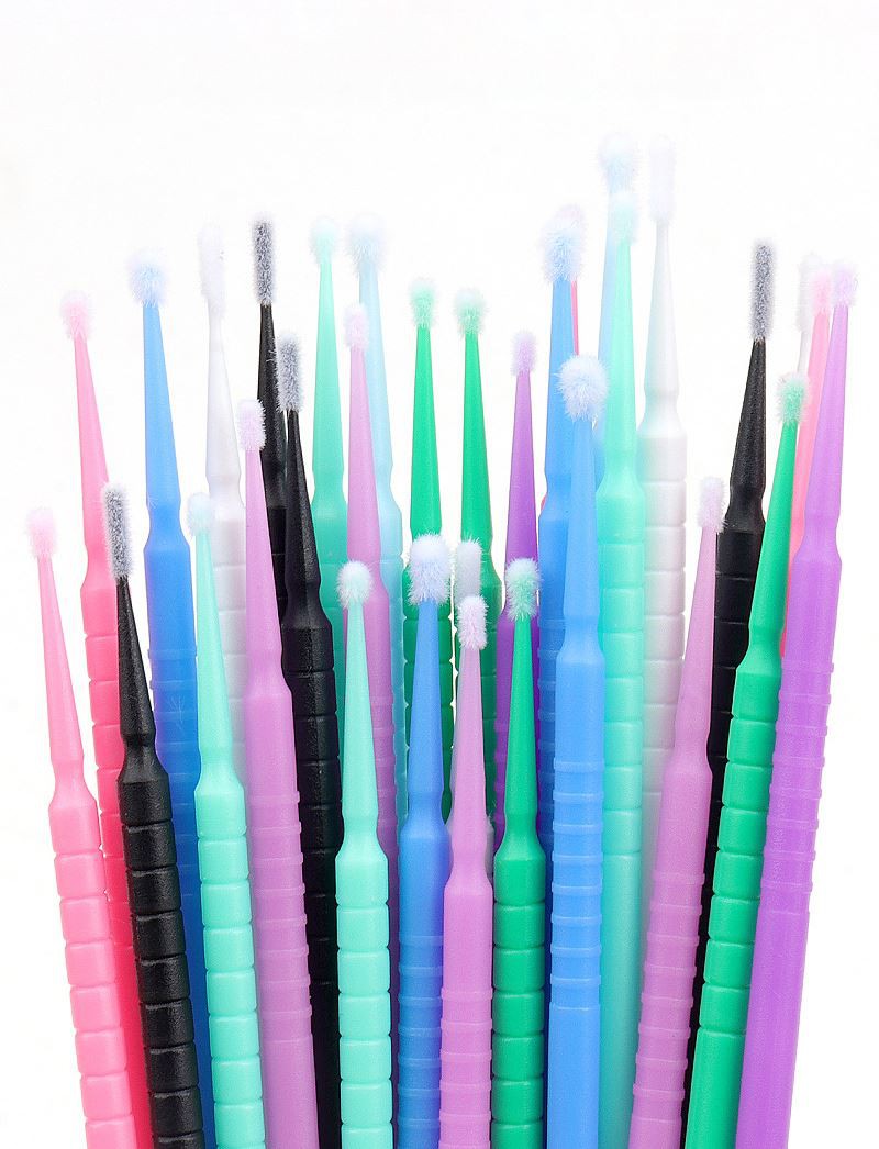 lashes cotton swab